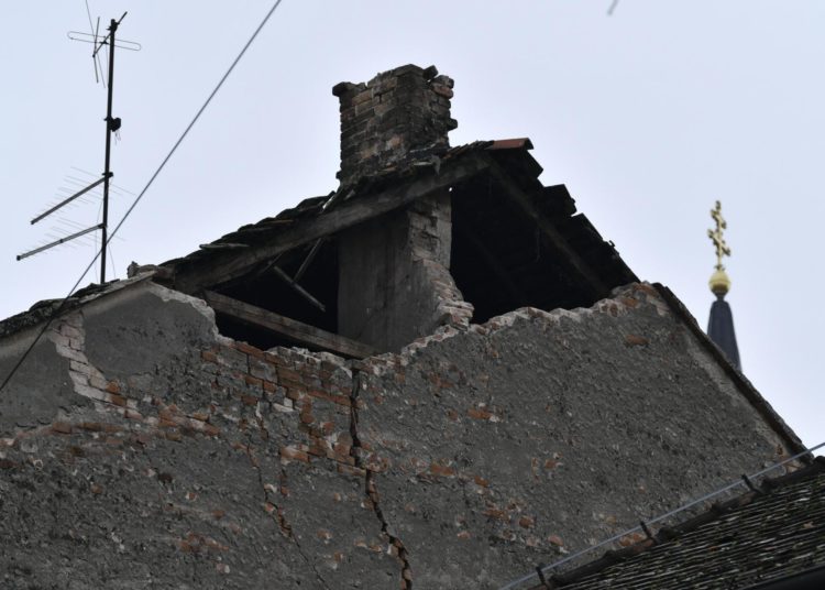 Milanović i Plenković došli u Sisak: Sve će službe biti na raspolaganju, imamo iskustva