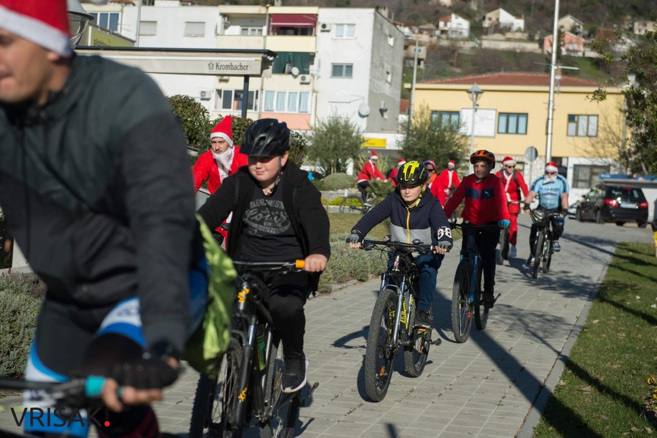Djedice u Ljubuškom – BK Ljubuški u odjelima Djeda Božićnjaka