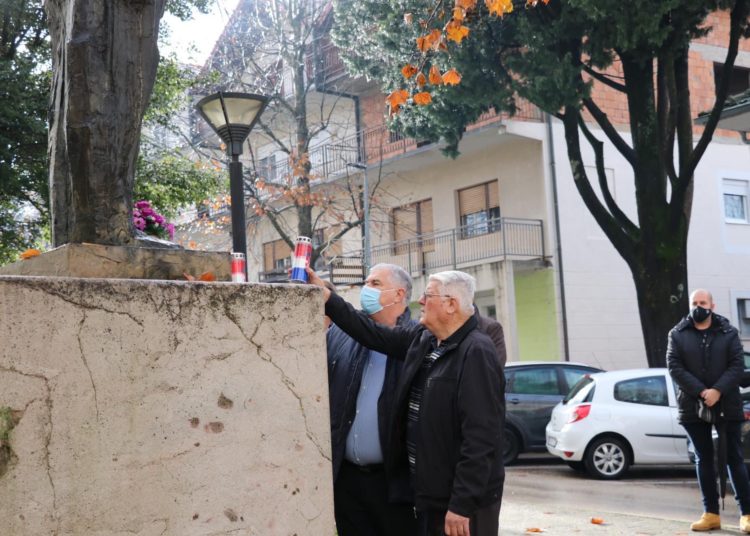 U Širokom Brijegu obilježena 21. godišnjica smrti dr. Franje Tuđmana, prvog predsjednika Republike Hrvatske (FOTO)