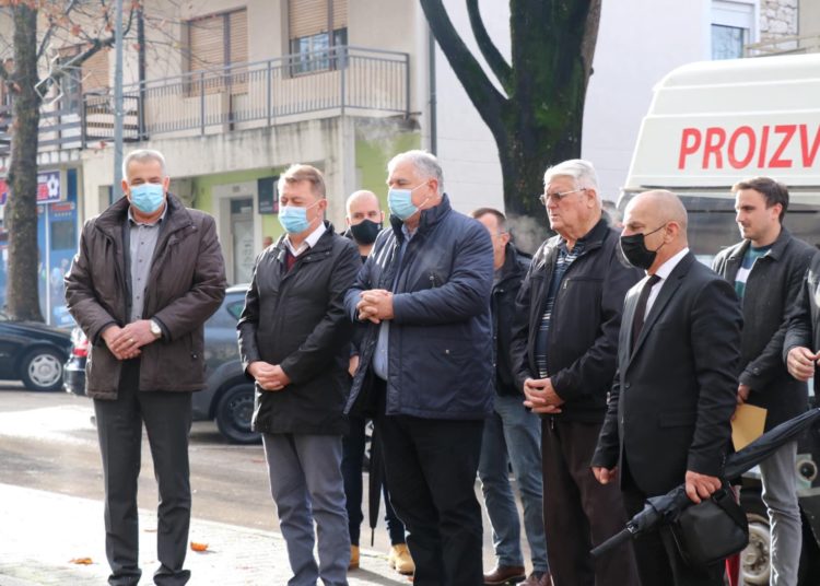 U Širokom Brijegu obilježena 21. godišnjica smrti dr. Franje Tuđmana, prvog predsjednika Republike Hrvatske (FOTO)