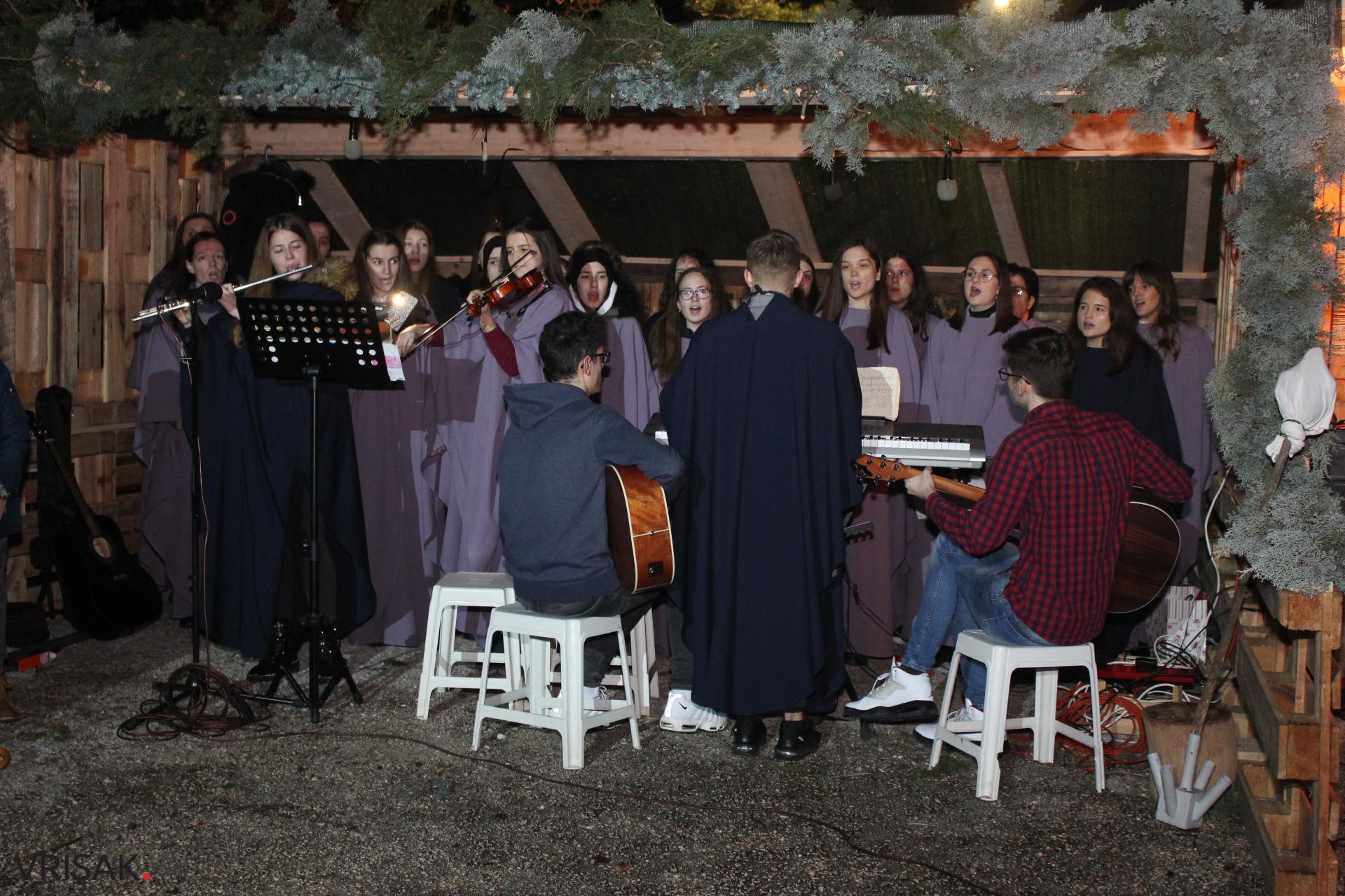 Gospin Brig: Uprizorene žive jaslice na Badnju večer