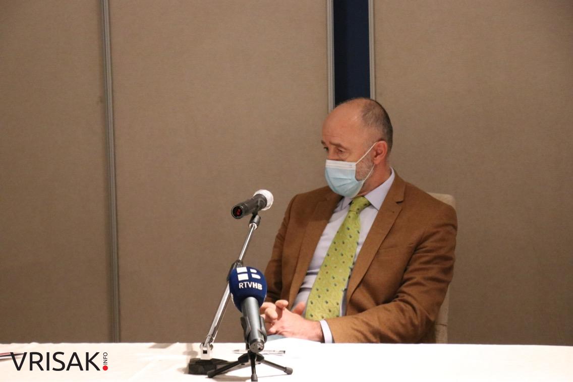 U Širokom Brijegu održana konferencija “Društveno-politička realnost i budućnost BiH” (FOTO)