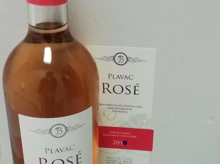 Donacija Vinarije Begić za djelatnike Doma zdravlja Ljubuški