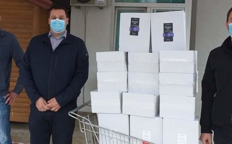 Donacija Vinarije Begić za djelatnike Doma zdravlja Ljubuški