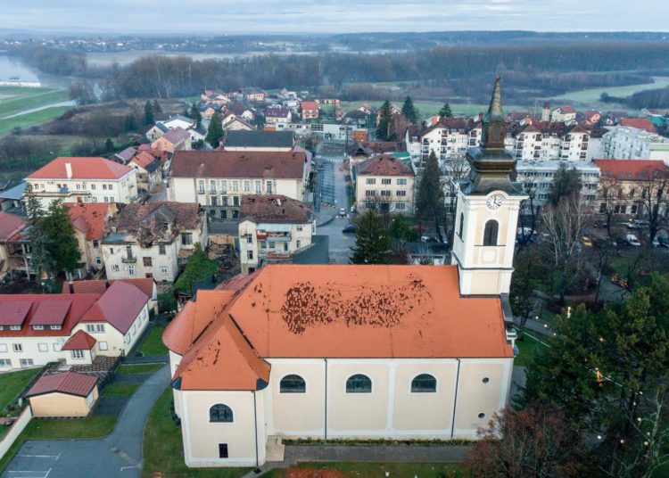  Ovako izgleda Petrinja iz zraka (FOTO)