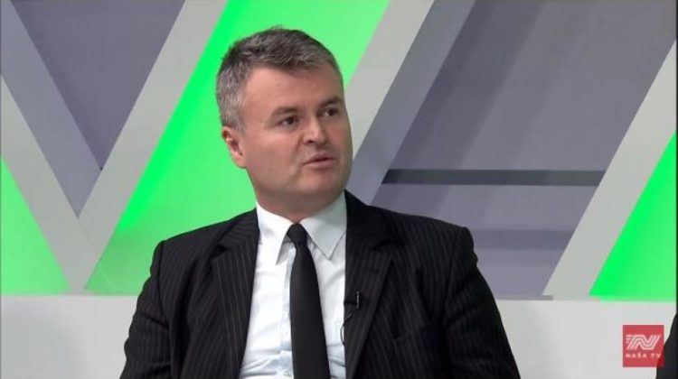 Vanjek: Paradoksalan je prijedlog scenarija po kojem bi bilo koji od naroda dobrovoljno pristao na svoje samoukidanje