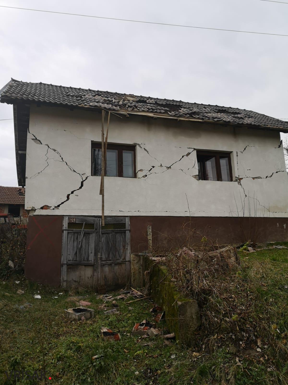 Ispovijest Ljubušaka koji je s prijateljima otišao volontirati na područja pogođena potresom