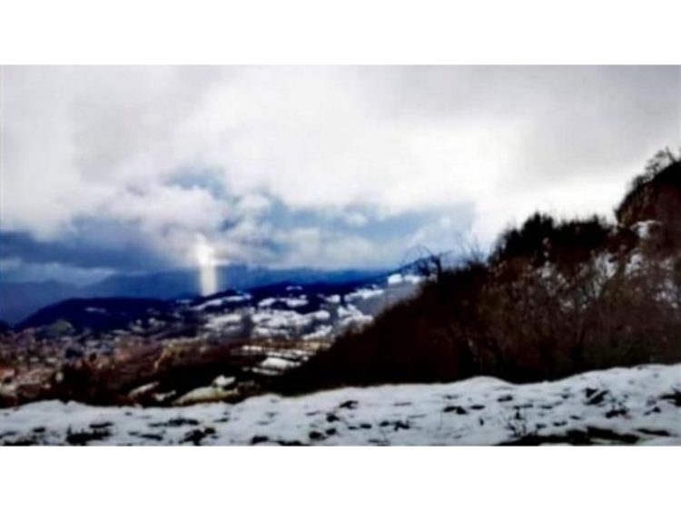 Čudesan znak na nebu, dan nakon tragedije