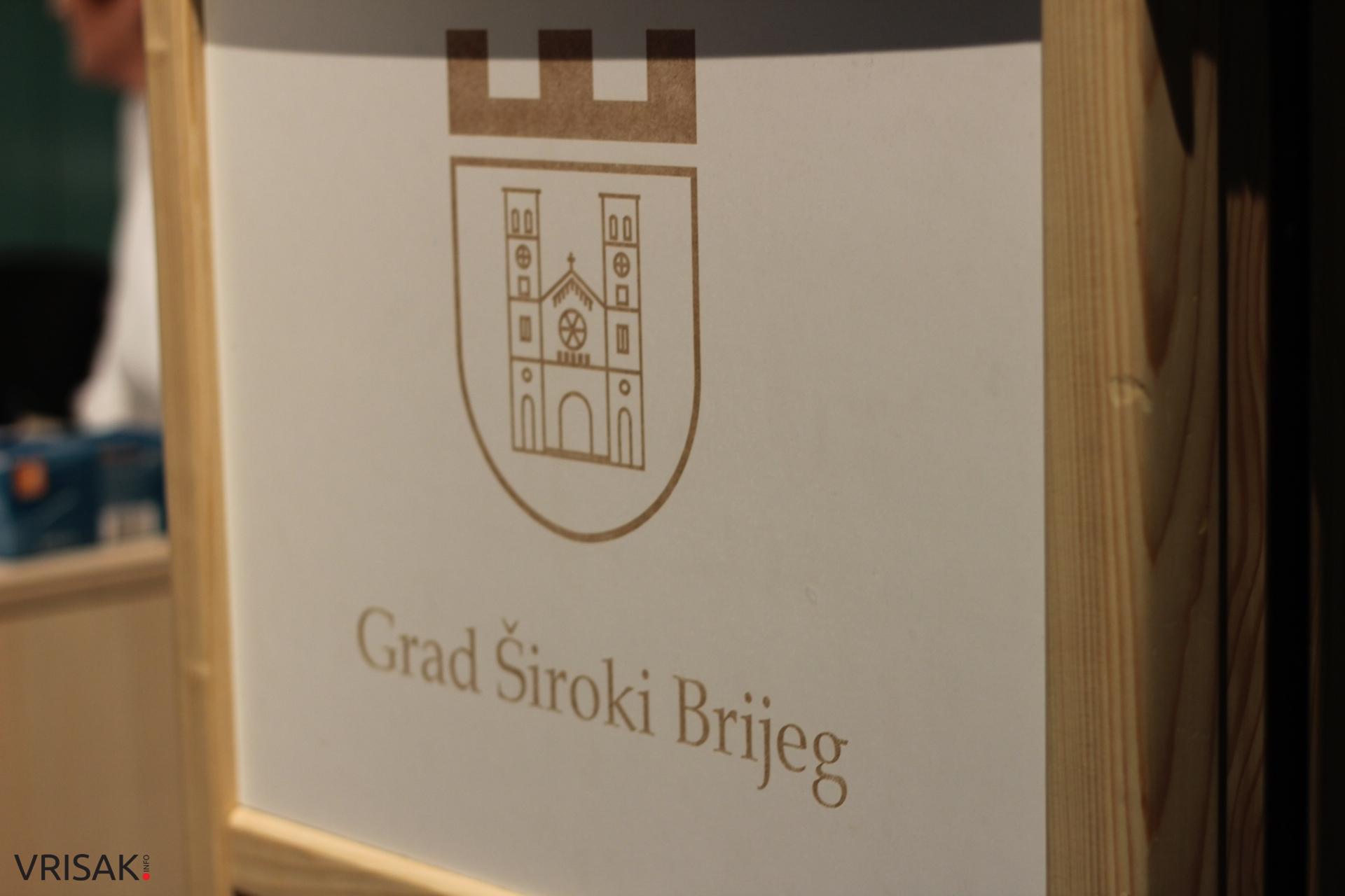 Široki Brijeg: Konstituirano Gradsko vijeće, Vinko Topić predsjednik