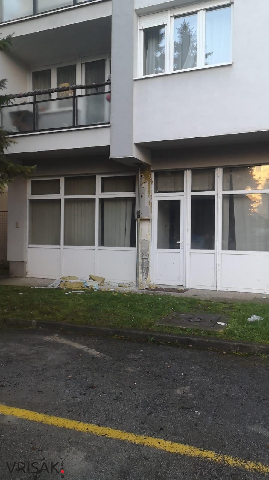 Danas je nekolicina Hercegovaca, zajedno s dva šlepera puna donacija, otišla u Petrinju kako bi pomogli u mjestima pogođenim potresom