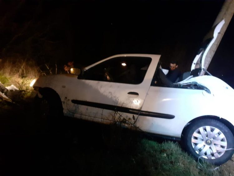 Polog: U slijetanju vozila ozlijeđeno više osoba