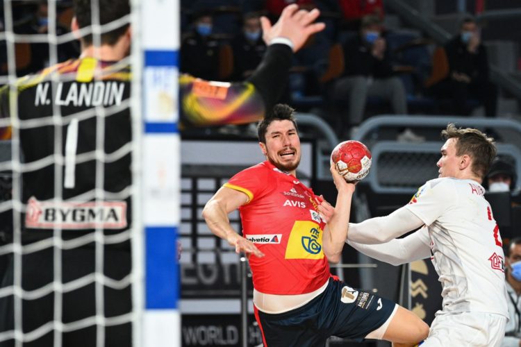 Danci su u fantastičnom trileru nadigrali Španjolce i plasirali se finale