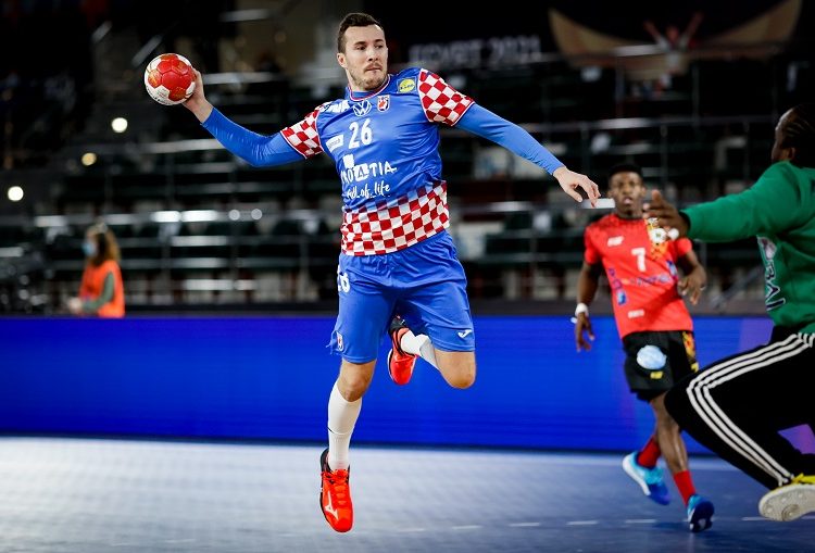 Prva pobjeda hrvatskih rukometaša na SP: Pala Angola