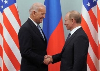 Prvi službeni razgovor Putina i Bidena – Dogovorili produljenje Novog START-a; razgovarali i o Navalnom