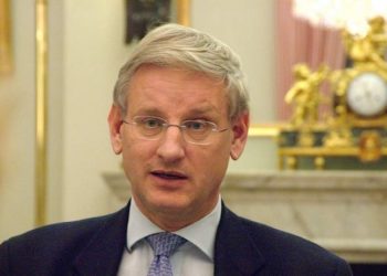 Bildt: U BiH nemoguća dramatična revizija struktura države iz Daytona