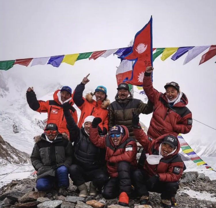 Veliki pothvat: Izvršen prvi zimski uspon na K2