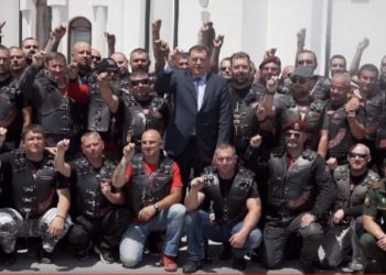 Dodik poslao poruku “Noćnim vukovima”