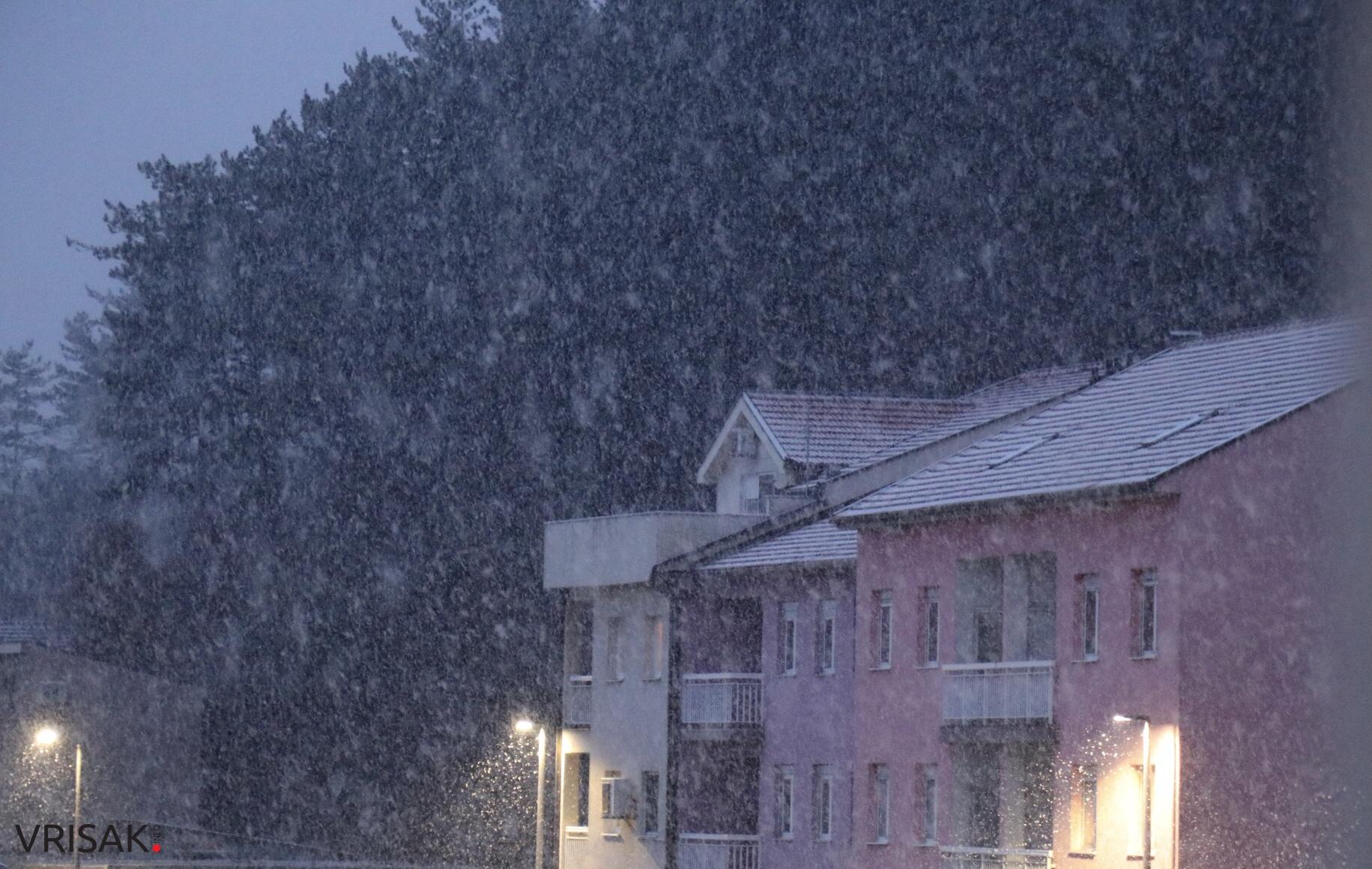 Snijeg zabijelio Široki Brijeg