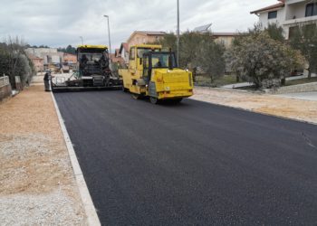 Završna faza radova na rehabilitaciji regionalne ceste Tromeđa – Zvirovići