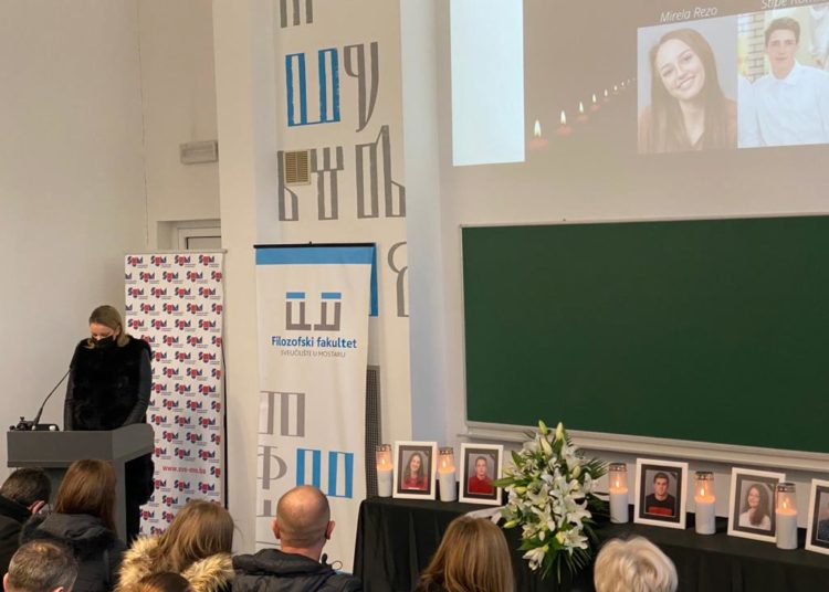 Sveučilište u Mostaru komemoracijom odalo počast preminulim studentima