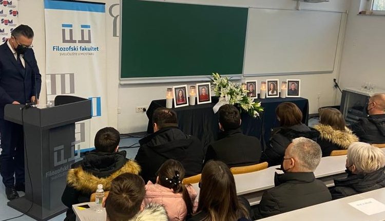 Sveučilište u Mostaru komemoracijom odalo počast preminulim studentima