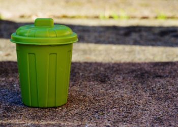 Škole u ŽZH dobit će 320 kanti i osam kontejnera za elektronički otpad