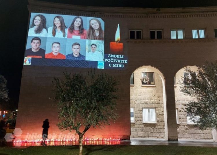 Mostarci odali počast stradalim Posušacima i žrtvama potresa