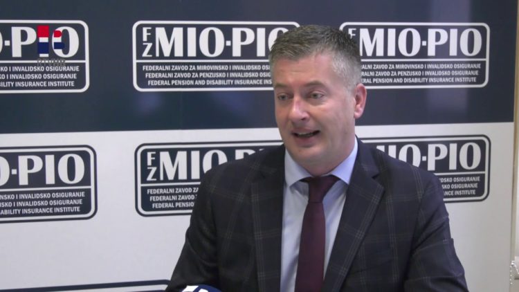 Nema smanjenja mirovina u FBiH, predviđena usklađivanja upitna zbog posljedica pandemije (VIDEO)