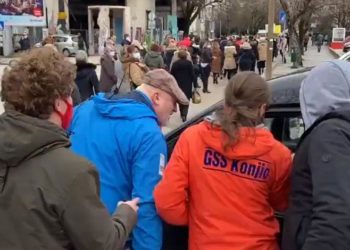 Vlada HNŽ-a oštro osudila napad na građane Mostara