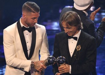 Marca: Modrić je dobio novi ugovor jer je prihvatio Realov ultimatum, Ramos nije