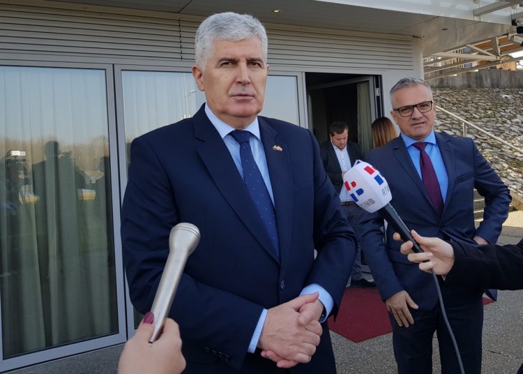 Čović, Milas i predstavnici izvršne vlasti HDZ-a BiH na lokalnoj razini o projektima i suradnji