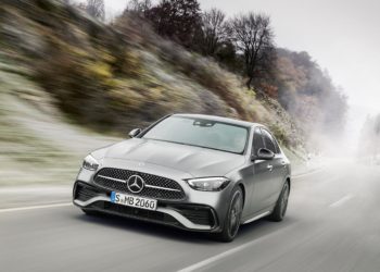 Stigla nova C-klasa! Izgleda poput malog S-a!