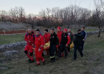 GSS Široki Brijeg spasio ozlijeđenu ženu na Gradini iznad Mokrog