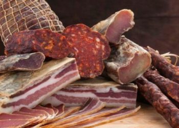 Njemački carinici zaplijenili robu poslanu s Balkana, oduzeli 600 kilograma suhomesnatih proizvoda