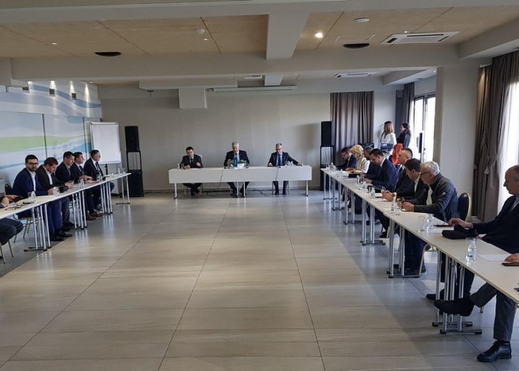 Čović, Milas i predstavnici izvršne vlasti HDZ-a BiH na lokalnoj razini o projektima i suradnji