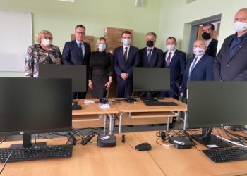 Sveučilišni centar Posavina dobio informatičku učionicu