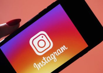 Instagram radi na vertikalnom prikazu storija