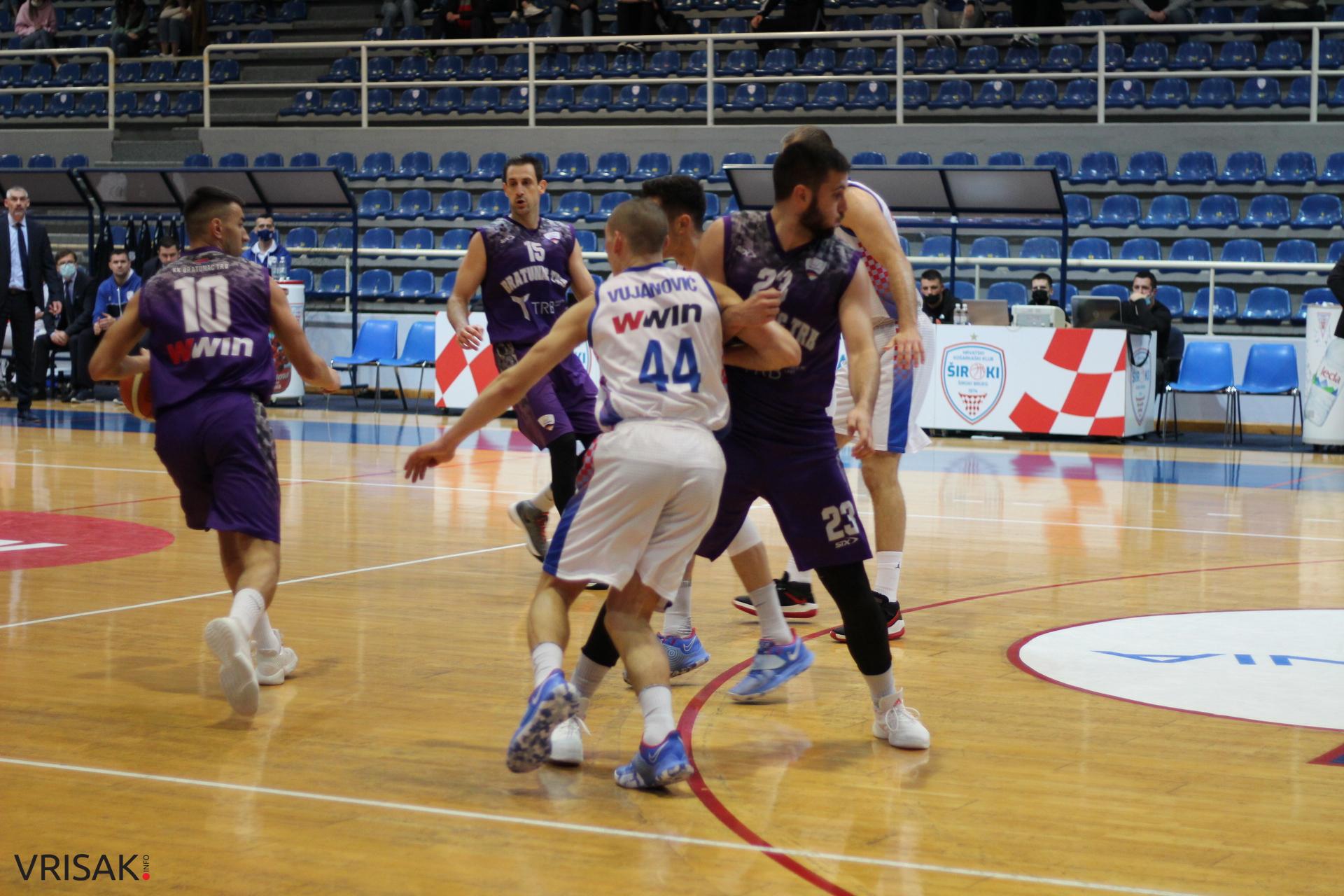 HKK Široki bolji od Bratunca, publika se vratila na Pecaru