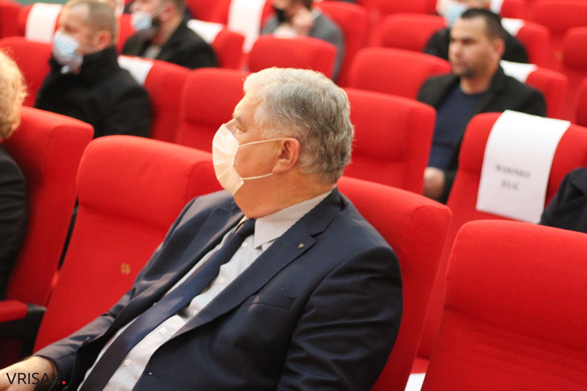 Široki Brijeg: Prihvaćen nacrt proračuna za 2021. godinu; Grad preuzima financiranje prijevoza učenika