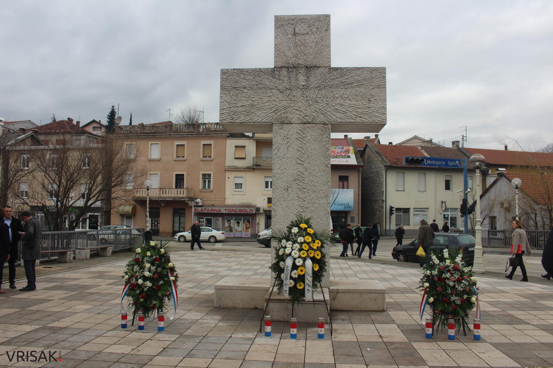U Širokom Brijegu obilježeno sjećanje na pobijene franjevce i puk