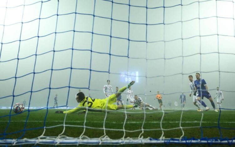 Dinamo i Osijek izjednačeni na vrhu HNL-a