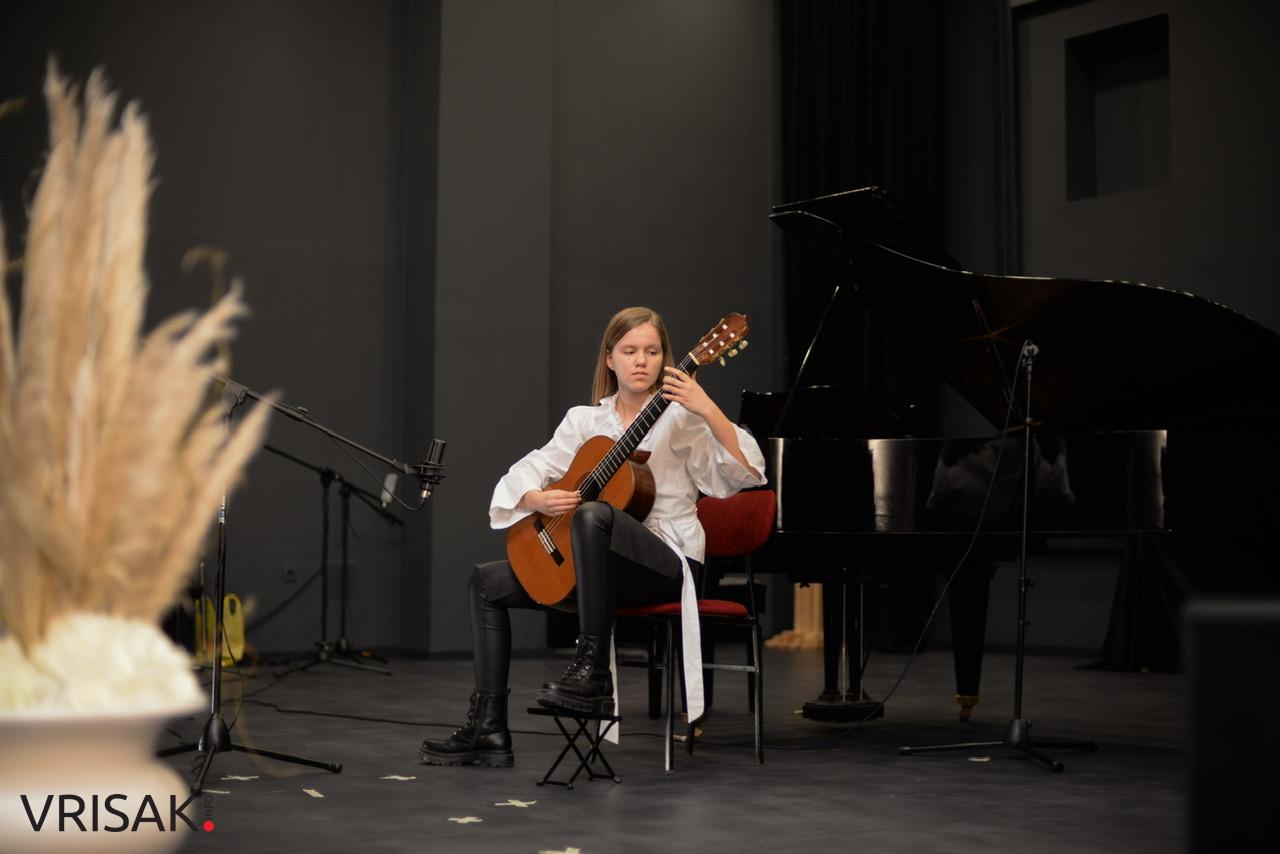 U Ljubuškom održan humanitarni koncert za Glazbenu školu Frana Lhotke u Sisku