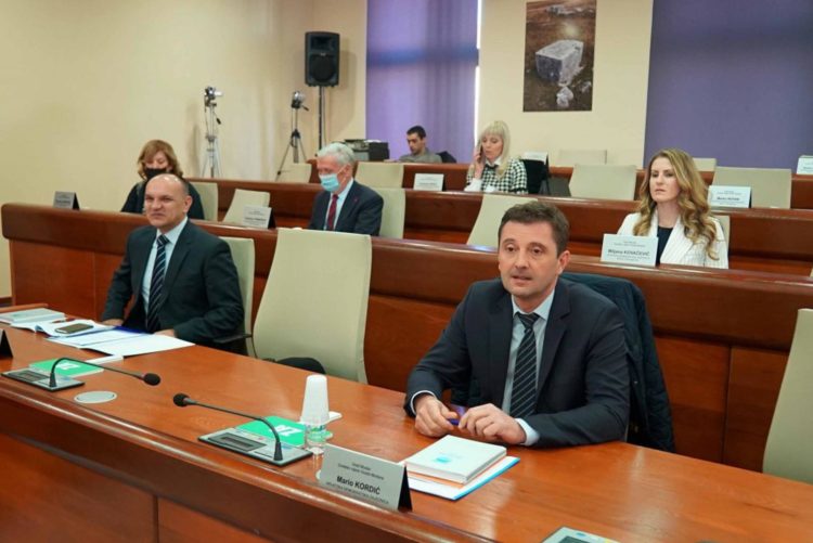 Prekinuta sjednica Gradskog vijeća Mostar; Nastavak u ponedjeljak
