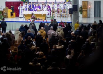 U crkvi sv. Petra i Pavla proslavljena Sveta misa za pobijene fratre i puk u Mostaru