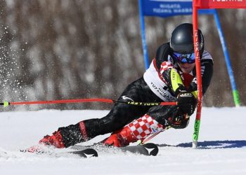 Zubčić trećom pobjedom karijere krenuo po Mali veleslalomski globus