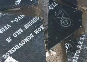 Odjel za branitelje HDZ BiH osudio uništavanje spomen ploče poginulih pripadnika 2. satnije HVO-a Bihać