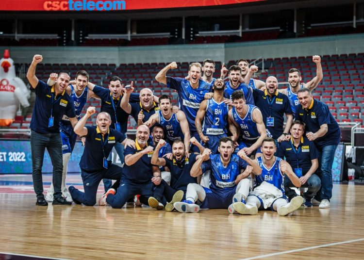 Košarkaši BiH razbili Grčku i osigurali prvo mjesto u grupi