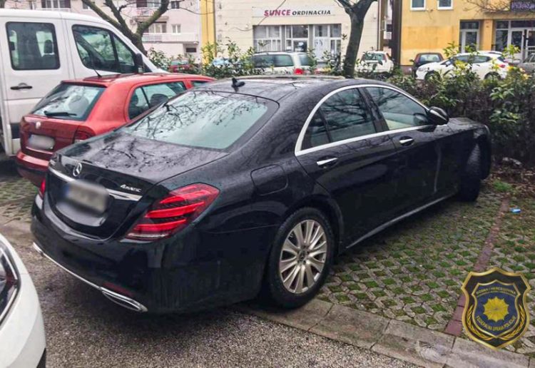 Širokobriježani osumnjičeni za krađu Mercedesa u Njemačkoj