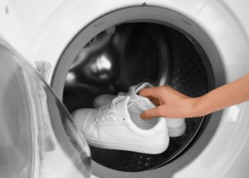 Kako oprati tenisice u perilici rublja pravilno – korak po korak
