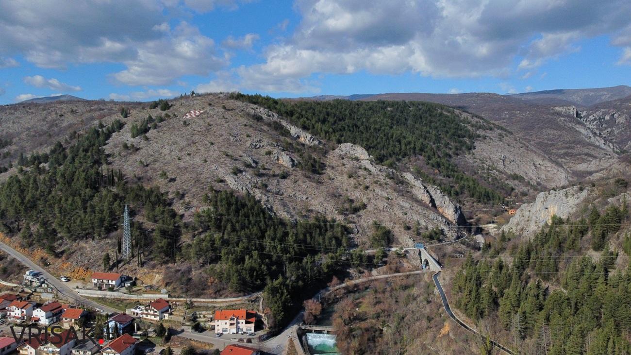 “Đir” kroz središte Širokog Brijega iz ptičje perspektive